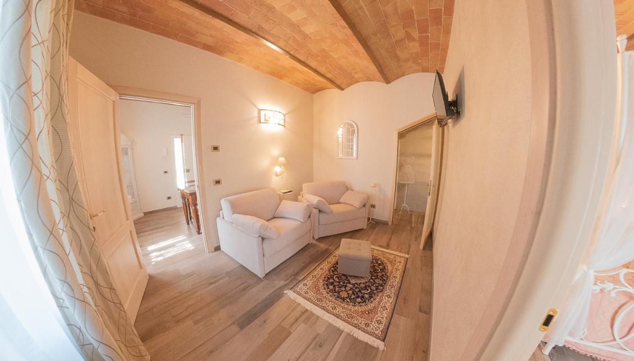 I Due Cipressi Konuk evi Torrenieri Dış mekan fotoğraf