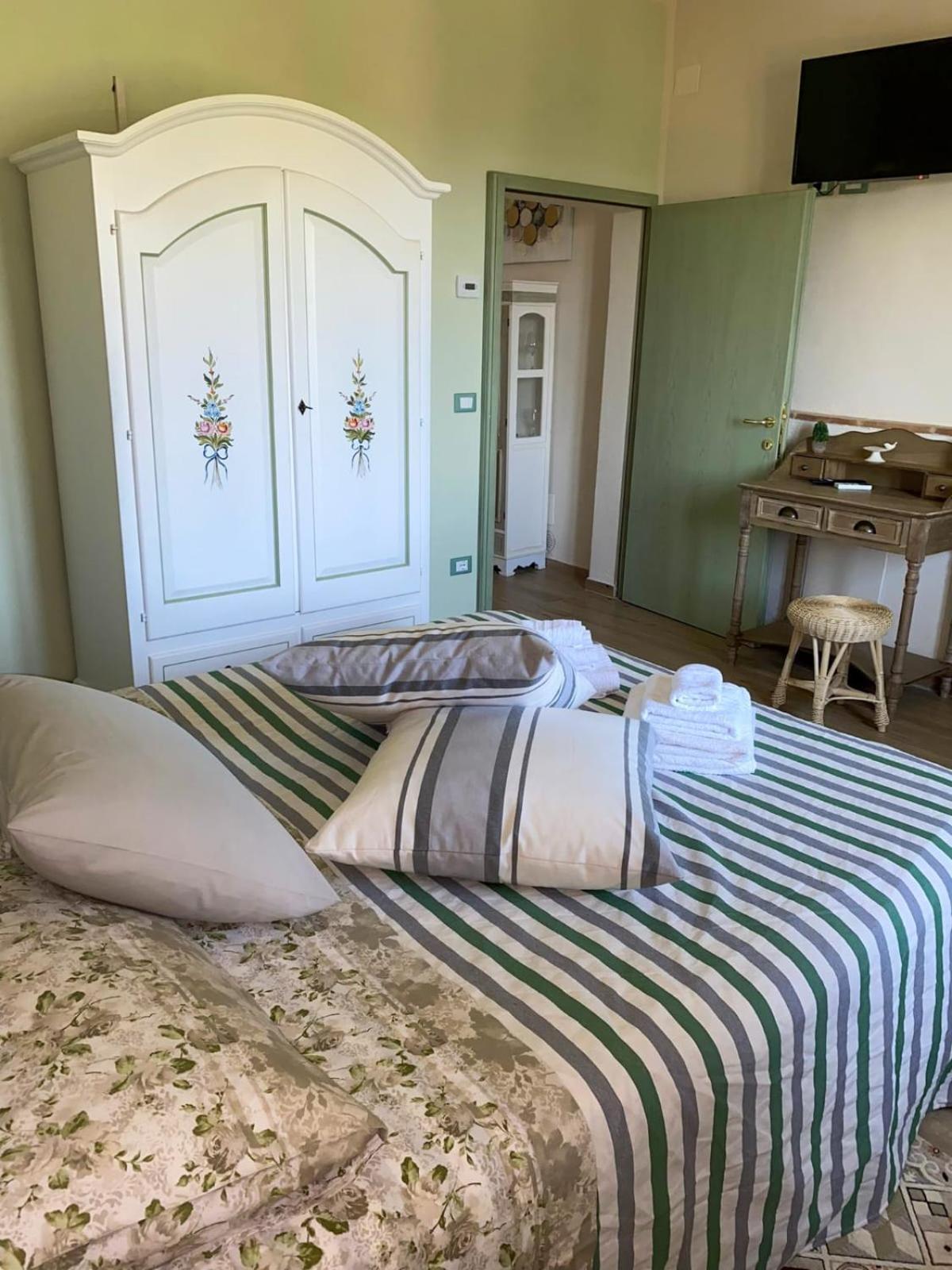 I Due Cipressi Konuk evi Torrenieri Dış mekan fotoğraf
