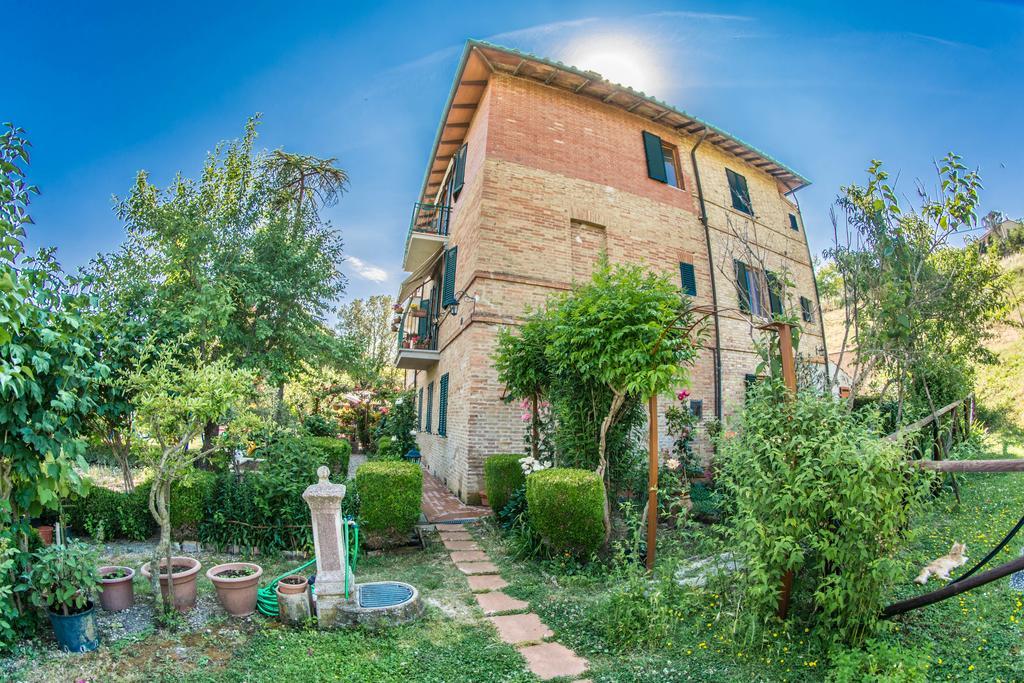 I Due Cipressi Konuk evi Torrenieri Dış mekan fotoğraf