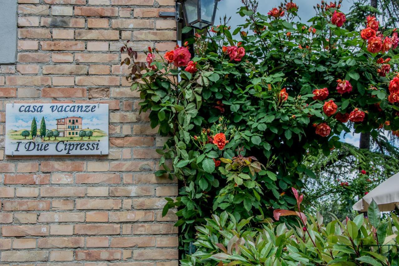 I Due Cipressi Konuk evi Torrenieri Dış mekan fotoğraf